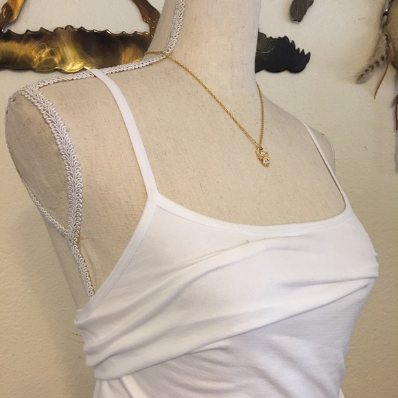 Vintage CAMCO gold tone crystal angel necklace - Picture 2 of 8